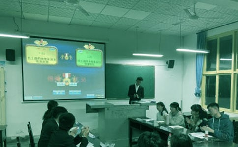 观看辩论赛的观后感