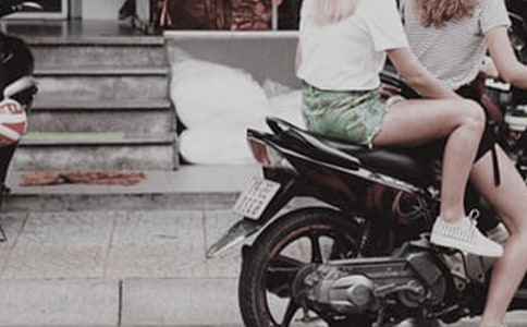 女子倾国倾城的句子