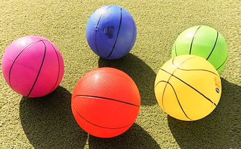 拍皮球作文300字