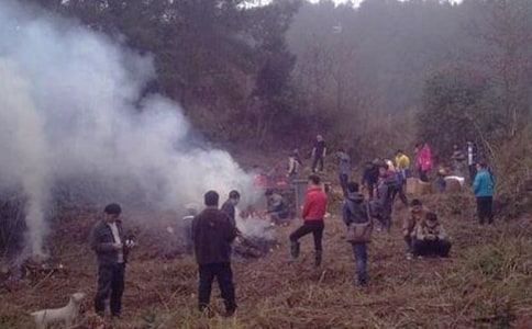 (精)扫墓的作文300字6篇