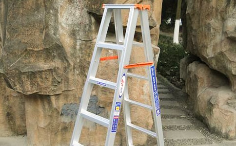 ������Ԣ�Թ��¸������ǵ���