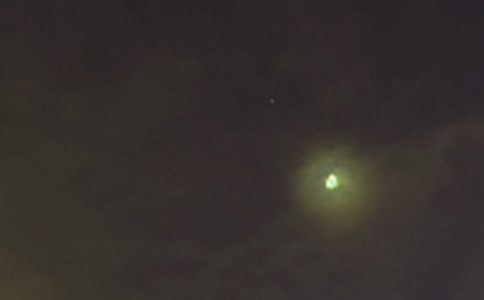 最新朋友圈晚安说说(通用35句)