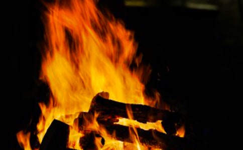 公司篝火晚会活动策划方案范本(三篇)